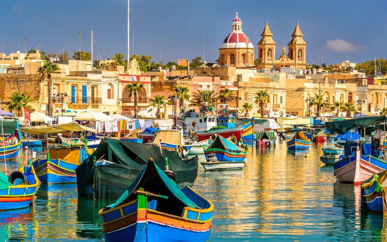 Seafront Luxury Apartment With Pool Sliema Luaran gambar